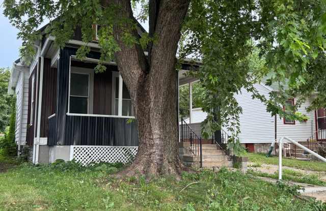 Spacious 4-Bedroom Single-Family Home in Peoria – 1,349 Sq Ft, Available Now Gallery 4