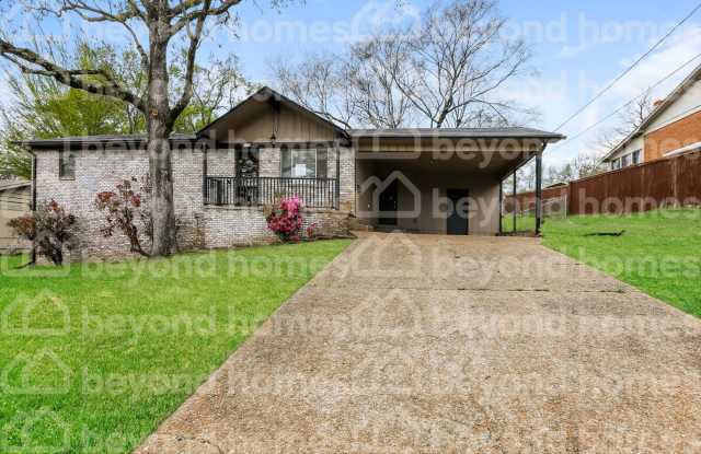 Move-In Ready 3-Bedroom Home in Sherwood! photos photos