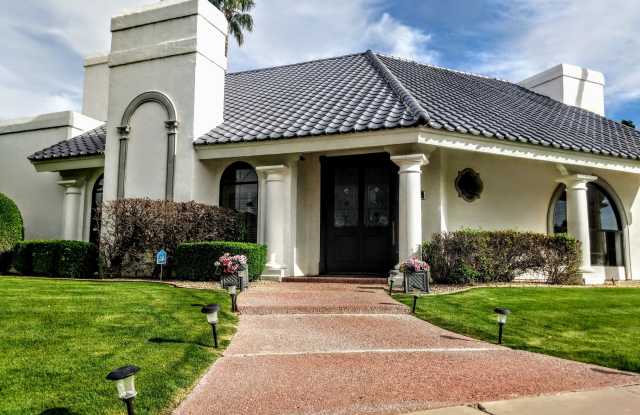 8127 E DEL CAPITAN Drive Gallery 2