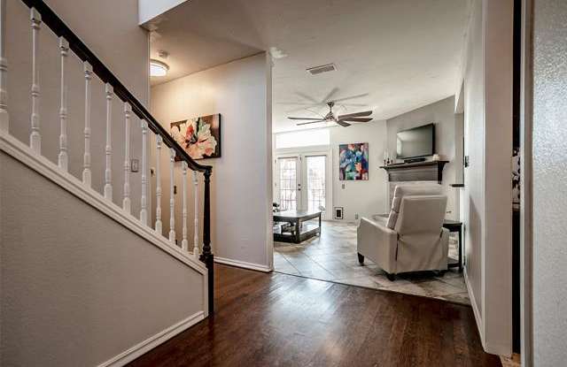 1720 Sawtooth Oak Trail Gallery 4