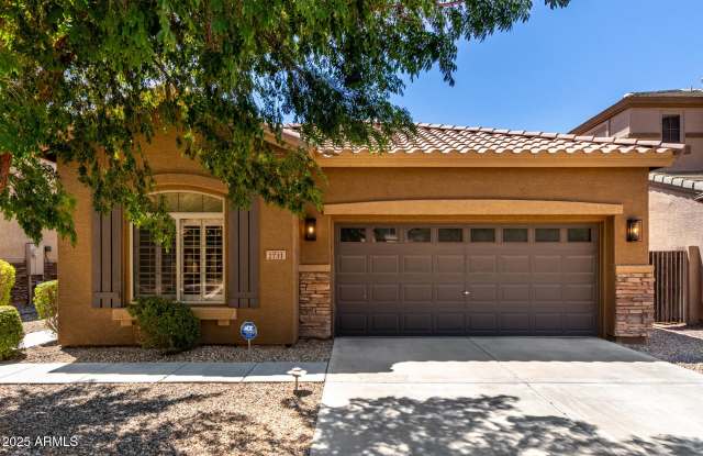 2731 W COTTONWOOD Lane photos photos