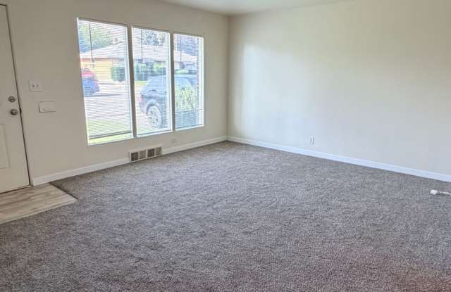 First St Duplexes Gallery 4
