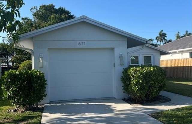 671 100th Ave N lot: 8 photos photos 671 100th Ave N lot: 8 photos photos