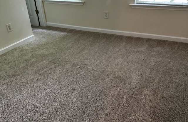 4 bedrooms 2.5 baths home in Locust Grove Gallery 4