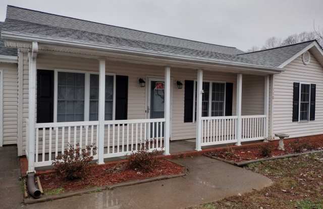 Available......... Beautiful,newly updated single family home move in ready! photos photos