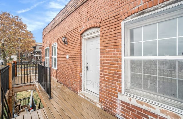 1744 Broadway Boulevard - 1744 Broadway Boulevard, Kansas City, MO 64108