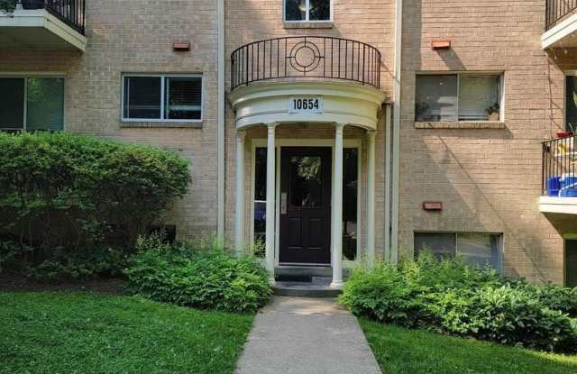 10654 MONTROSE AVENUE photos photos