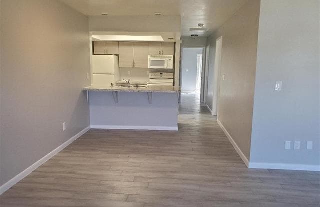 3113 Santa Barbara Place PL - 3113 SW Santa Barbara Pl, Cape Coral, FL 33914
