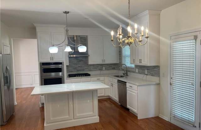 1023 Cassina Court Gallery 3