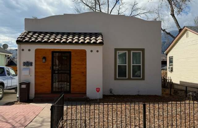 Gorgeous 2 Bedroom in Old Colorado City photos photos