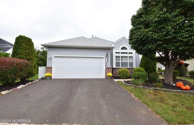 133 Belvedere Drive N Gallery 1