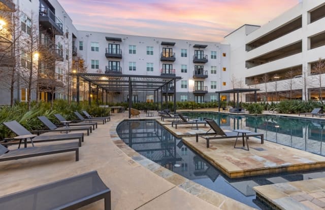 Bell CityLine photos photos