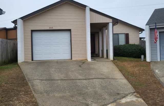 203 Atrium Court - 203 Atrium Court, Warner Robins, GA 31088