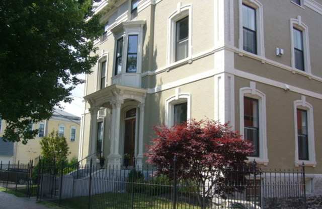 Beautiful 1 Bedroom In One Of Portlands Most Historic Buildings photos photos