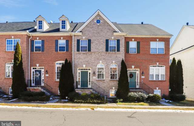 4673 CARISBROOKE LANE - 4673 Carisbrooke Lane, Fair Oaks, VA 22030