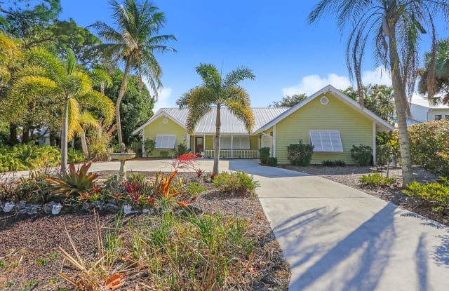 3889 SW St Lucie Shores Drive - 3889 Southwest St Lucie Shores Drive, Palm City, FL 34990