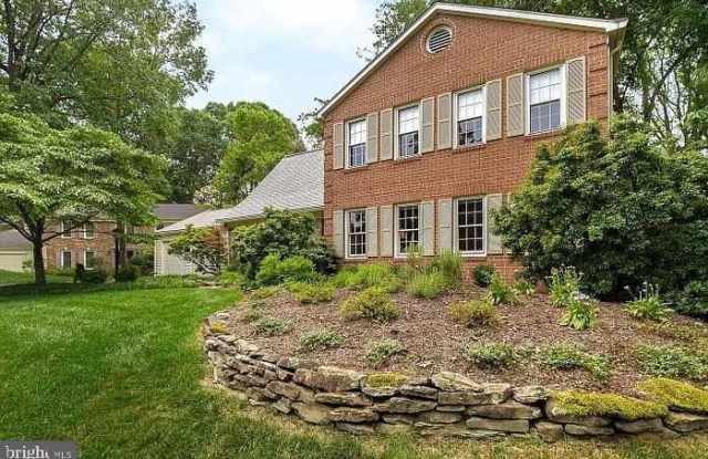 1509 SNUGHILL Court Gallery 2