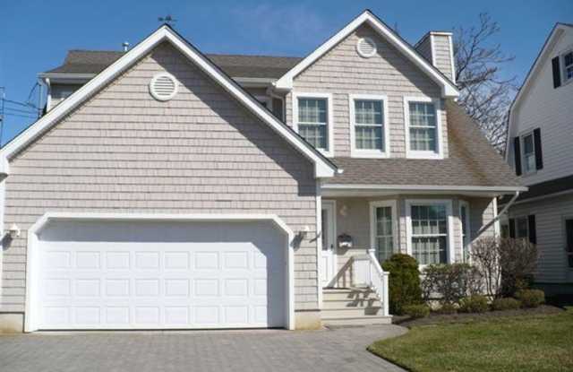 417 Main Avenue photos photos