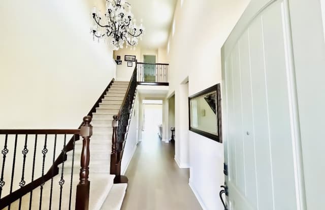 5436 Reef Cir photos photos