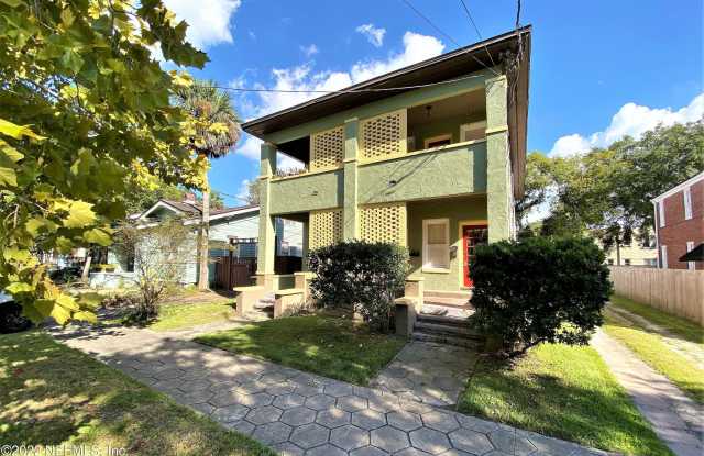 2818 HERSCHEL Street unit: 4 photos photos