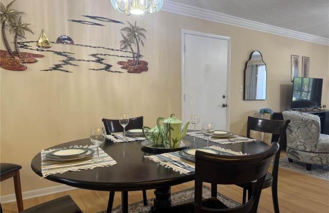 634 BIRD BAY Drive E Gallery 4