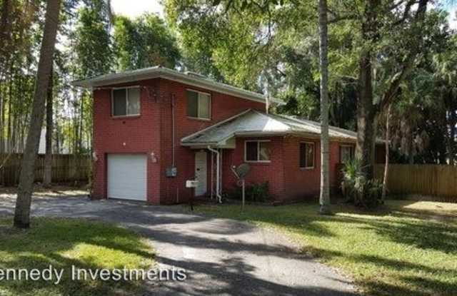 4124 N Riverside Dr Gallery 4