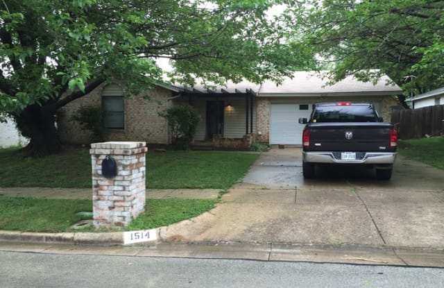 1514 Natches Drive - 1514 Natches Dr, Arlington, TX 76014