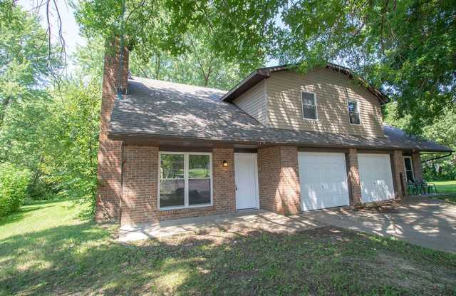 1343 S Roseta Ave photos photos