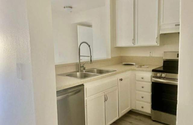 3980 Faircross Pl Gallery 2
