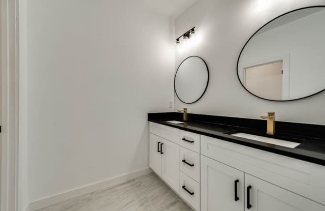 3612 El Cajon Gallery 4