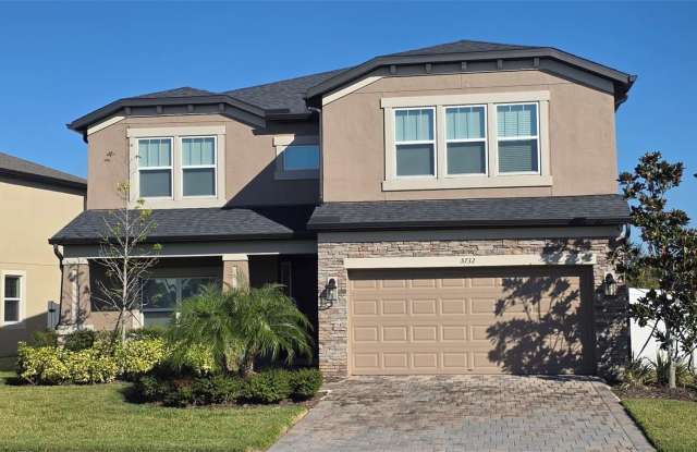 5732 NEWBERRY PINES AVENUE - 5732 Newberry Pines Avenue, Pasco County, FL 33543