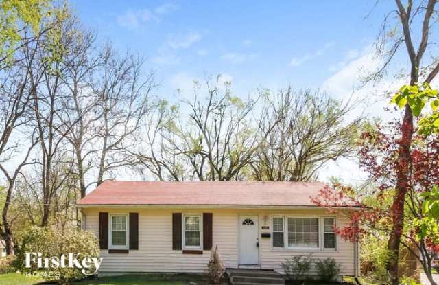 2425 South Lee's Summit Road - 2425 South Lee's Summit Road, Independence, MO 64055