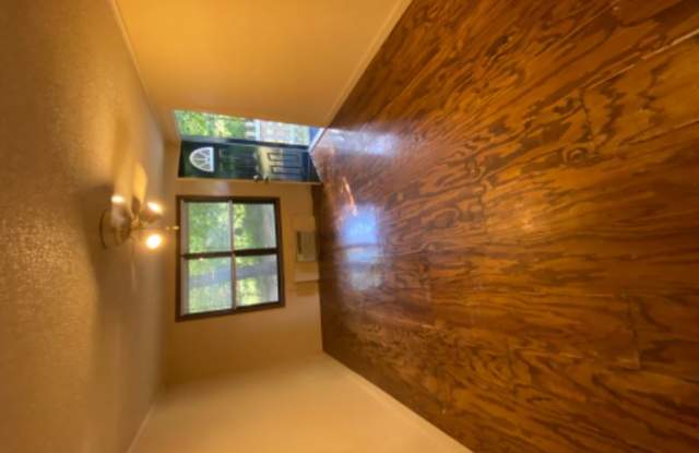104 Springbrook dr Gallery 3