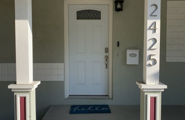 2425 36th Ave N. - 2425 36th Avenue North, St. Petersburg, FL 33713