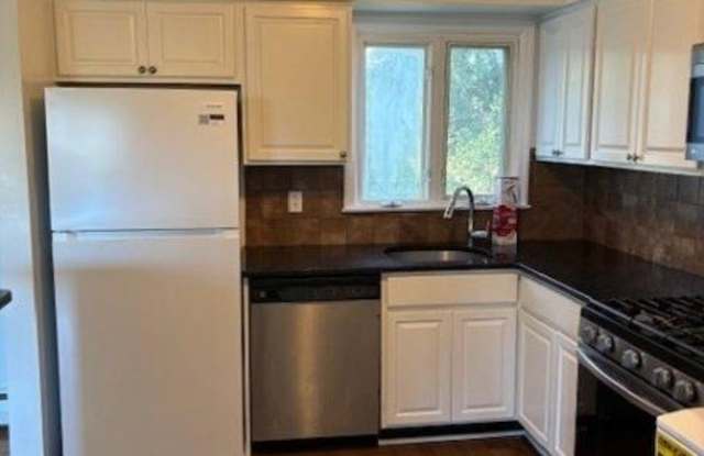 15 Stanchak Ct Gallery 3