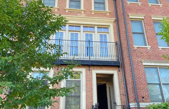 5112 STRATHMORE AVENUE Gallery 2