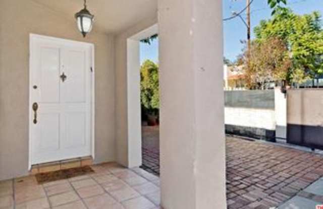 8996 Norma Place Gallery 3