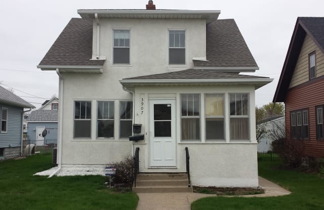 3907 Colfax Ave N - 3907 North Colfax Avenue, Minneapolis, MN 55412