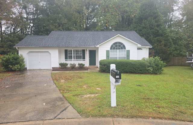 3 bedroom, 2 bath home in a great area near Lexington High School - 121 Brook Hollow Court, Lexington County, SC 29072