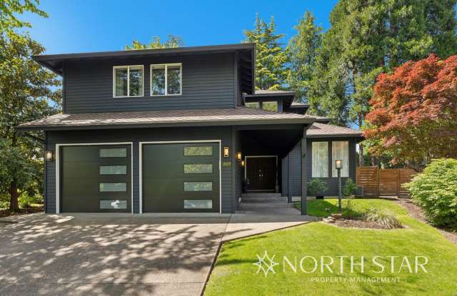 Beautifully Updated Contemporary Home in the Palisades Neighborhood photos photos