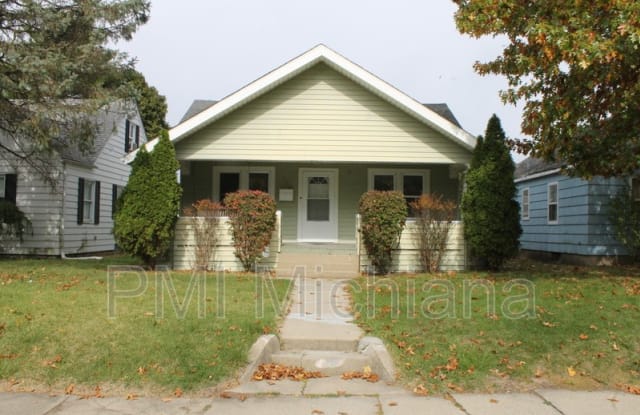 525 E Eckman St - 525 East Eckman Street, South Bend, IN 46614