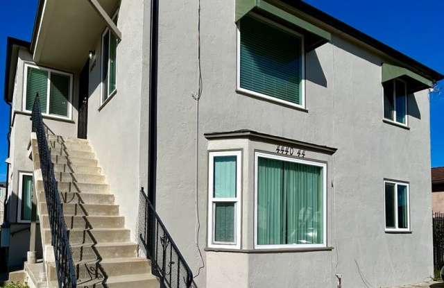 2 Bed, 1 Bath in Central SD. Water/Trash/Parking Included photos photos 2 Bed, 1 Bath in Central SD. Water/Trash/Parking Included photos photos