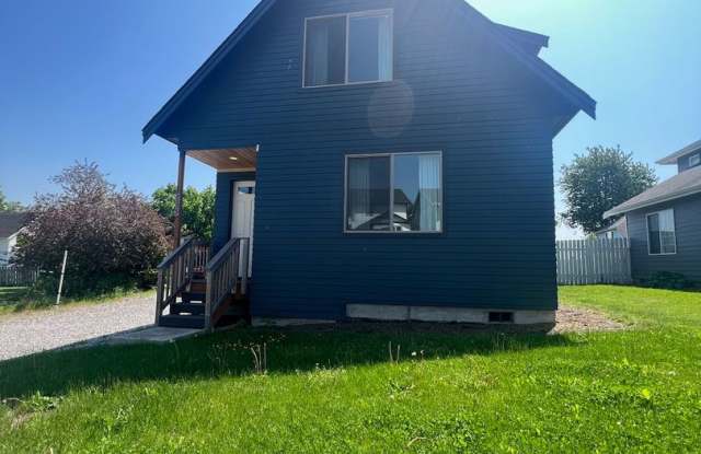 Beautiful 3 Bedroom Home in Ferndale! photos photos