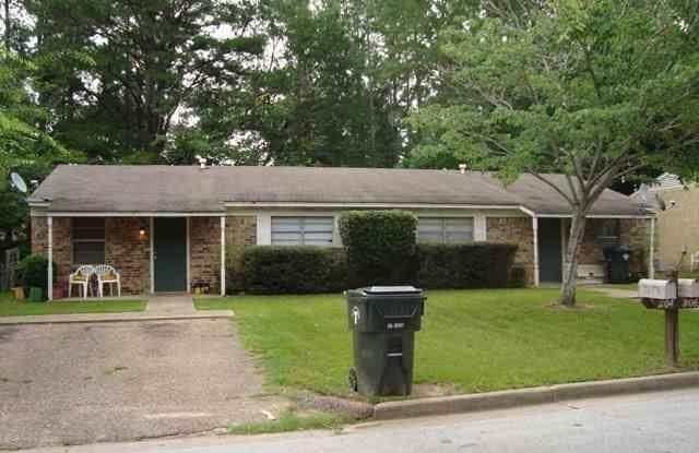 7104 RICHFIELD - 7104 Richfield Drive, Tyler, TX 75703