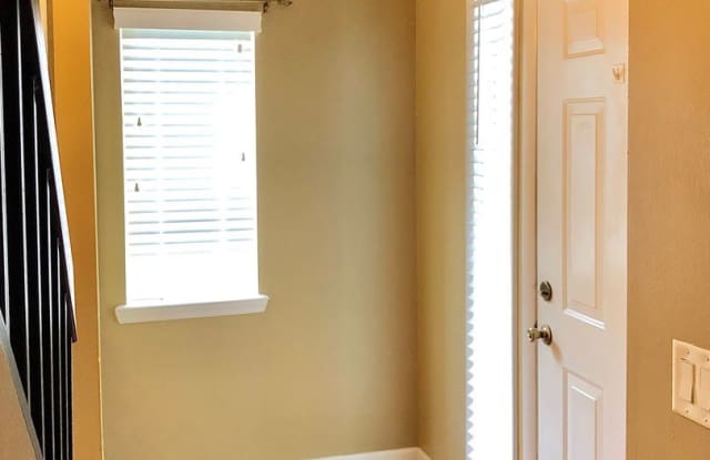 6932 Country Corner Ln Unit 9 Gallery 4