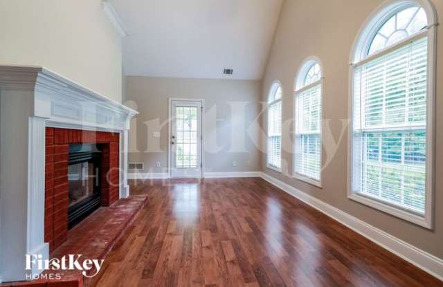 7024 Memory Lane Gallery 3