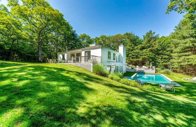 34 Cordwood Lane Gallery 3