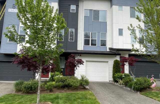 4bd/3.5ba Lynnwood Townhouse photos photos