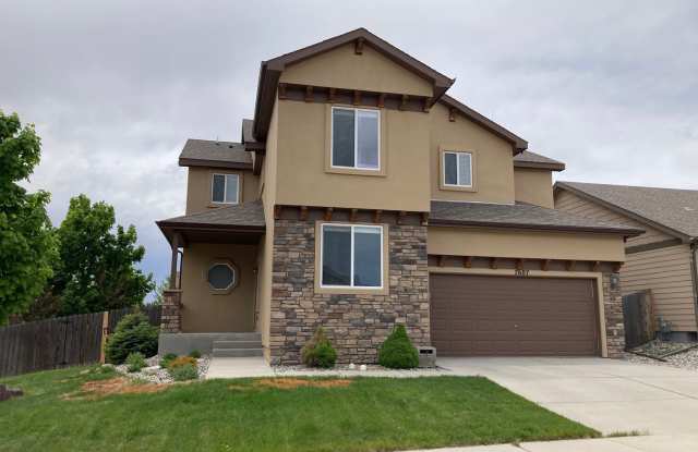 5 Bed 3.5 Bath 3 Car Garage with AC photos photos