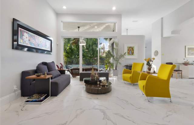 3719 Oak Ridge Circle Gallery 3
